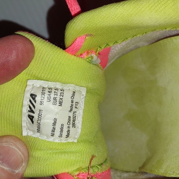 Pink/Salmon Used๐ฃ AVIA Memory Foam Fashion Sneakers Used Flex Sole Color change - Picture 10 of 13